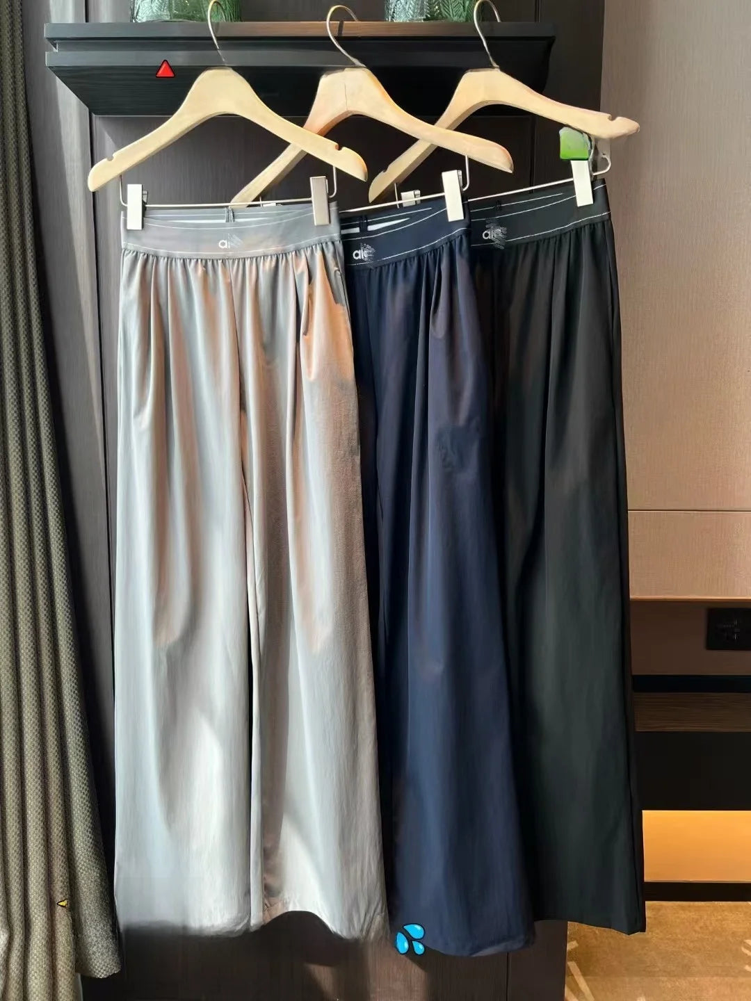 מכנסיים רחבים Wide Leg לנשים | מרזים, יבש מהיר ונוחים לאורך כל היום 👌
